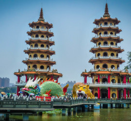 the Dragon and Tiger Pagodas at Lotus Pond